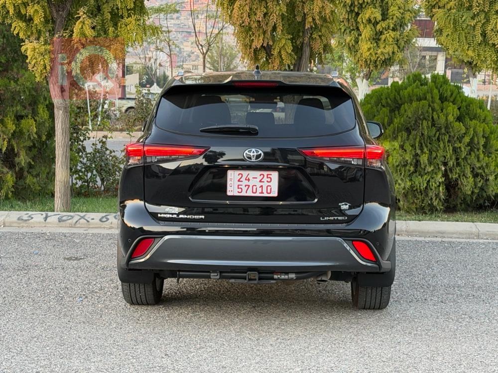 تۆیۆتا هایلاندەر